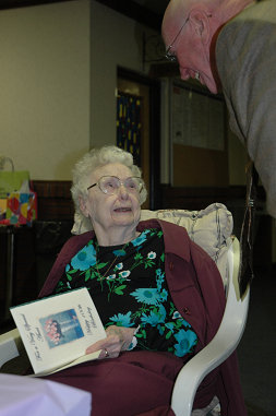 Anne's 100th bday party (59)